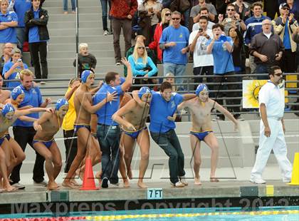 Thumbnail 3 in Agoura vs Santa Barbara (CIF SS D2 Final) photogallery.