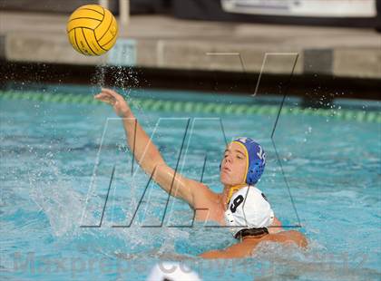 Thumbnail 3 in Agoura vs Santa Barbara (CIF SS D2 Final) photogallery.