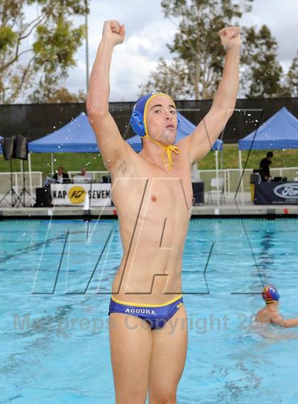Thumbnail 3 in Agoura vs Santa Barbara (CIF SS D2 Final) photogallery.