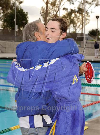 Thumbnail 3 in Agoura vs Santa Barbara (CIF SS D2 Final) photogallery.