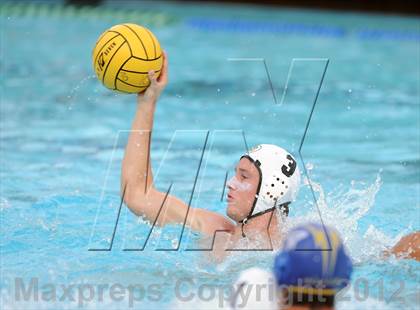 Thumbnail 2 in Agoura vs Santa Barbara (CIF SS D2 Final) photogallery.