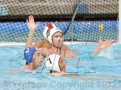 Thumbnail 3 in Agoura vs Santa Barbara (CIF SS D2 Final) photogallery.