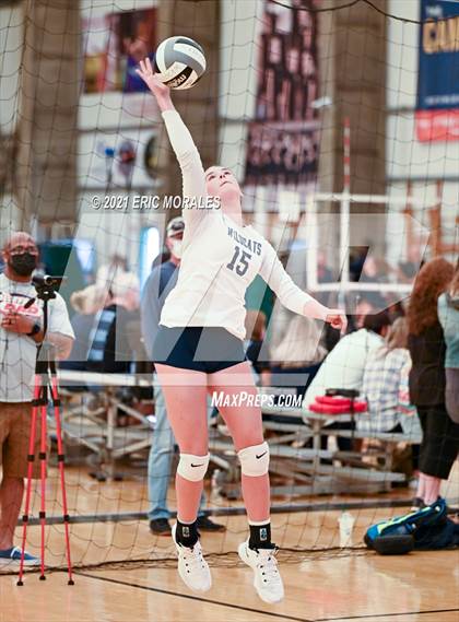 Thumbnail 2 in Willow Canyon vs Helix (Southern California Invitational) photogallery.