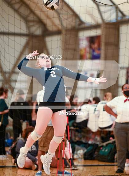 Thumbnail 1 in Willow Canyon vs Helix (Southern California Invitational) photogallery.