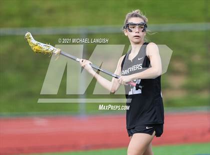 Thumbnail 2 in Bridgewater-Raritan @ Holmdel photogallery.