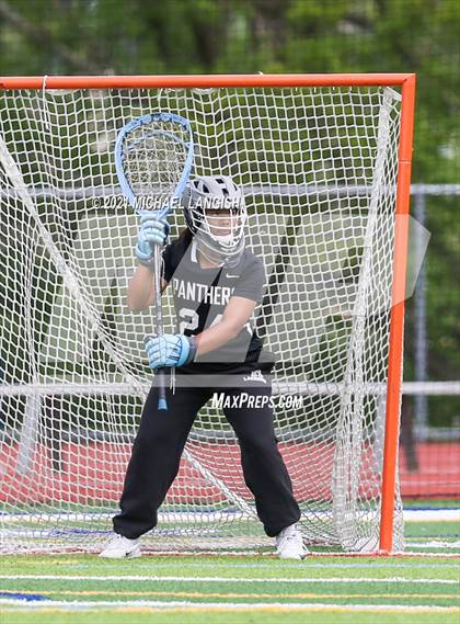 Thumbnail 2 in Bridgewater-Raritan @ Holmdel photogallery.