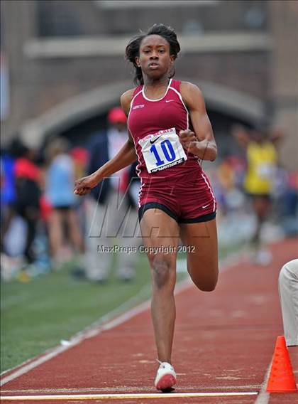 Thumbnail 3 in Penn Relays (Long Jump Final) photogallery.