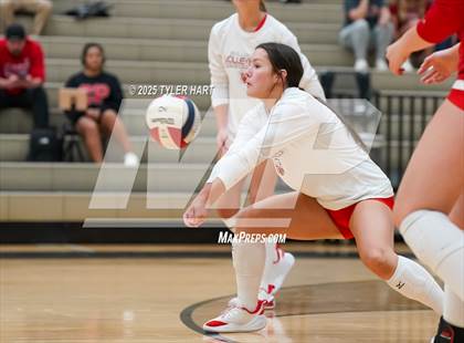 Thumbnail 1 in Seymour vs. Crown Point (Avon Classic) photogallery.