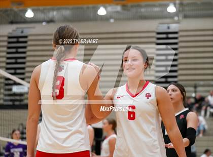 Thumbnail 3 in Seymour vs. Crown Point (Avon Classic) photogallery.