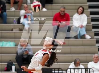 Thumbnail 3 in Seymour vs. Crown Point (Avon Classic) photogallery.