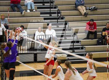Thumbnail 1 in Seymour vs. Crown Point (Avon Classic) photogallery.