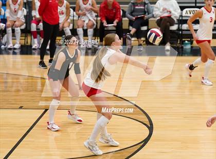 Thumbnail 2 in Seymour vs. Crown Point (Avon Classic) photogallery.