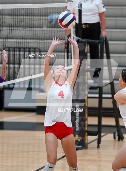 Thumbnail 1 in Seymour vs. Crown Point (Avon Classic) photogallery.