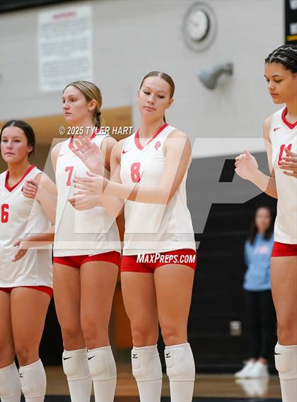 Thumbnail 2 in Seymour vs. Crown Point (Avon Classic) photogallery.