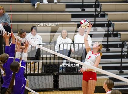 Thumbnail 3 in Seymour vs. Crown Point (Avon Classic) photogallery.