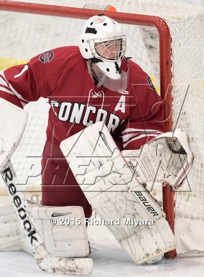 Thumbnail 3 in Manchester Memorial vs. Concord (Bauer Holiday Tournament) photogallery.