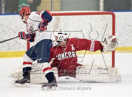 Thumbnail 2 in Manchester Memorial vs. Concord (Bauer Holiday Tournament) photogallery.