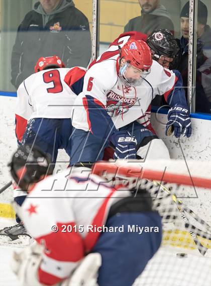 Thumbnail 3 in Manchester Memorial vs. Concord (Bauer Holiday Tournament) photogallery.