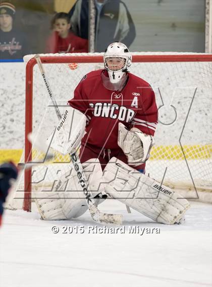 Thumbnail 3 in Manchester Memorial vs. Concord (Bauer Holiday Tournament) photogallery.