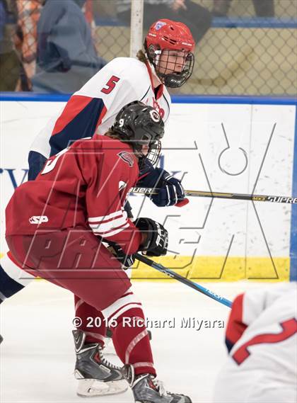Thumbnail 3 in Manchester Memorial vs. Concord (Bauer Holiday Tournament) photogallery.
