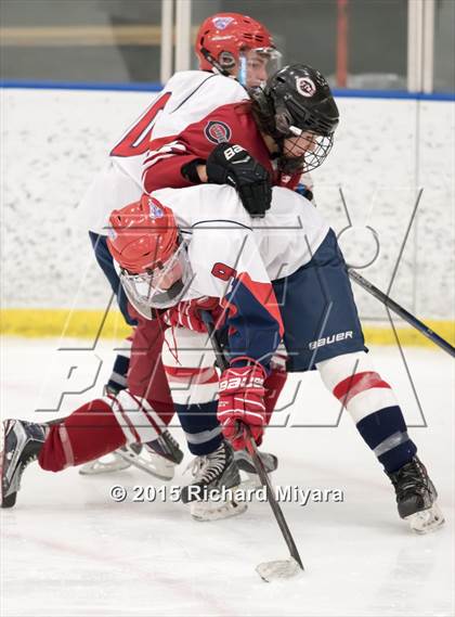 Thumbnail 1 in Manchester Memorial vs. Concord (Bauer Holiday Tournament) photogallery.