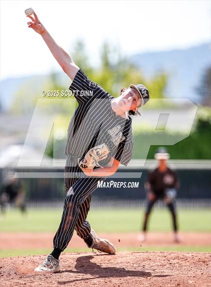 Thumbnail 1 in Valley Christian @ Archbishop Mitty photogallery.