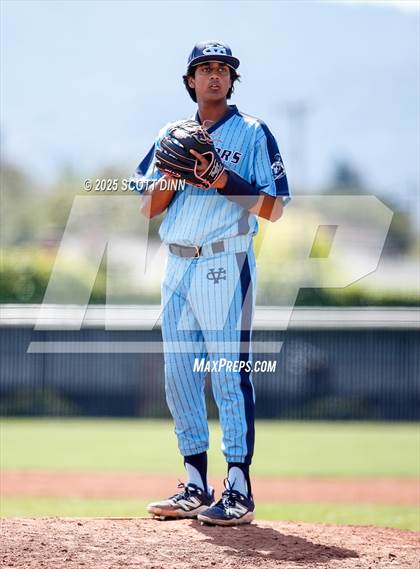 Thumbnail 1 in Valley Christian @ Archbishop Mitty photogallery.