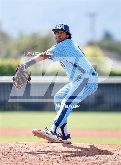 Thumbnail 3 in Valley Christian @ Archbishop Mitty photogallery.