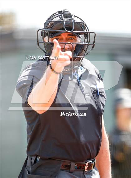 Thumbnail 3 in Valley Christian @ Archbishop Mitty photogallery.