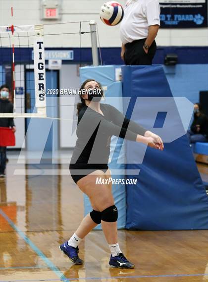 Thumbnail 1 in West Caldwell @ Foard photogallery.