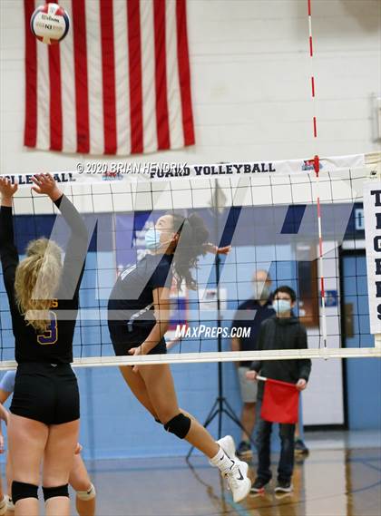 Thumbnail 3 in West Caldwell @ Foard photogallery.