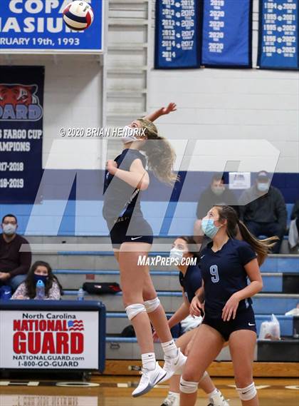 Thumbnail 3 in West Caldwell @ Foard photogallery.