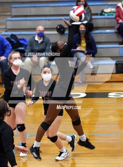 Thumbnail 3 in West Caldwell @ Foard photogallery.
