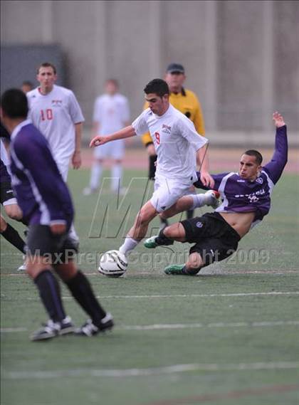 Thumbnail 1 in Sequoia @ Burlingame photogallery.