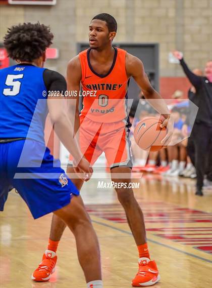 Thumbnail 3 in Whitney Young vs. Bishop Gorman photogallery.