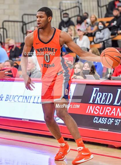 Thumbnail 3 in Whitney Young vs. Bishop Gorman photogallery.