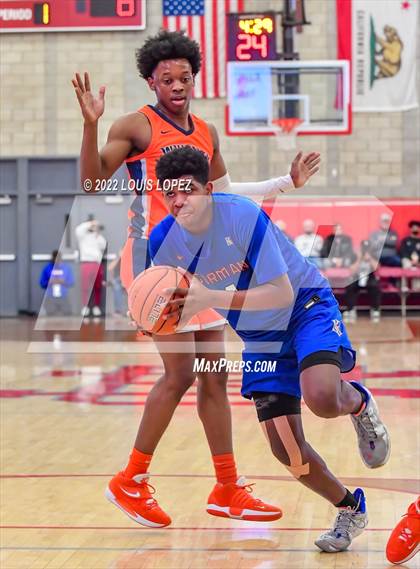 Thumbnail 1 in Whitney Young vs. Bishop Gorman photogallery.