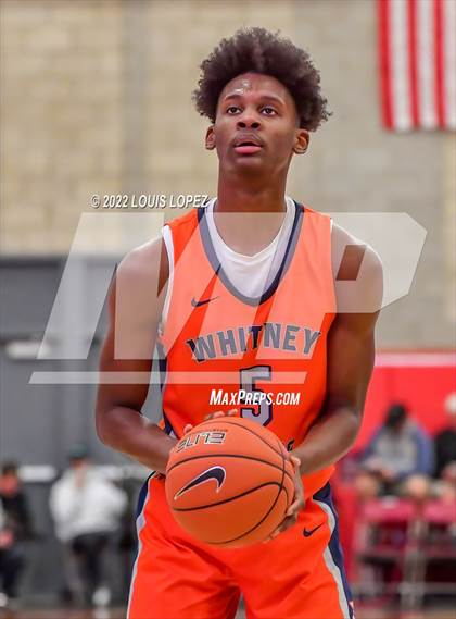 Thumbnail 3 in Whitney Young vs. Bishop Gorman photogallery.
