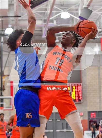 Thumbnail 3 in Whitney Young vs. Bishop Gorman photogallery.