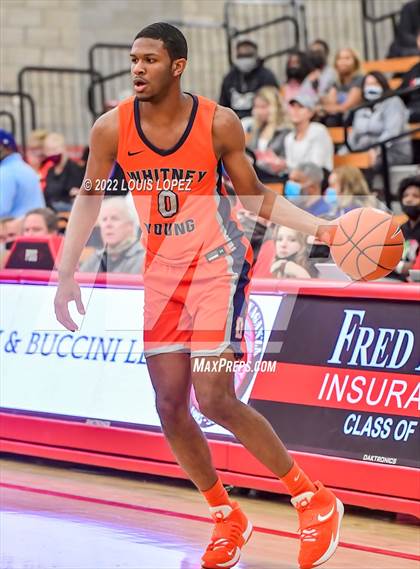 Thumbnail 2 in Whitney Young vs. Bishop Gorman photogallery.