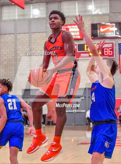 Thumbnail 2 in Whitney Young vs. Bishop Gorman photogallery.