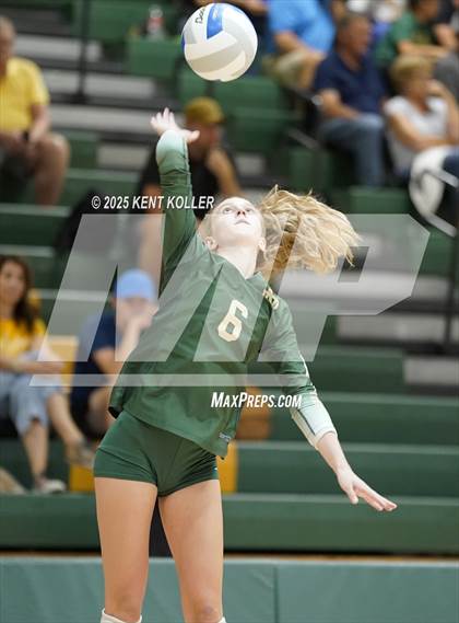 Thumbnail 3 in Notre Dame Prep vs. Adams (Notre Dame Prep Quad) photogallery.
