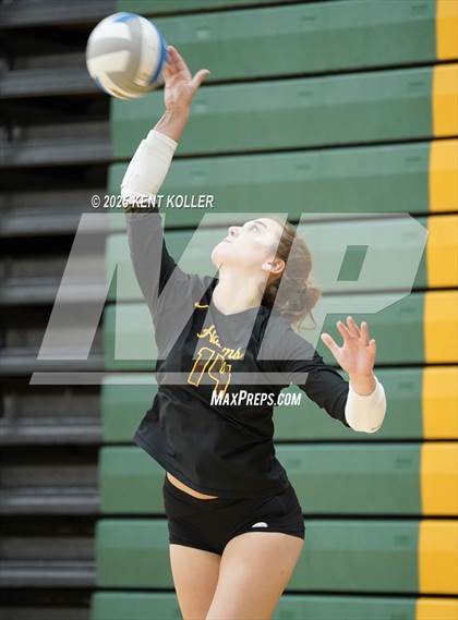Thumbnail 3 in Notre Dame Prep vs. Adams (Notre Dame Prep Quad) photogallery.