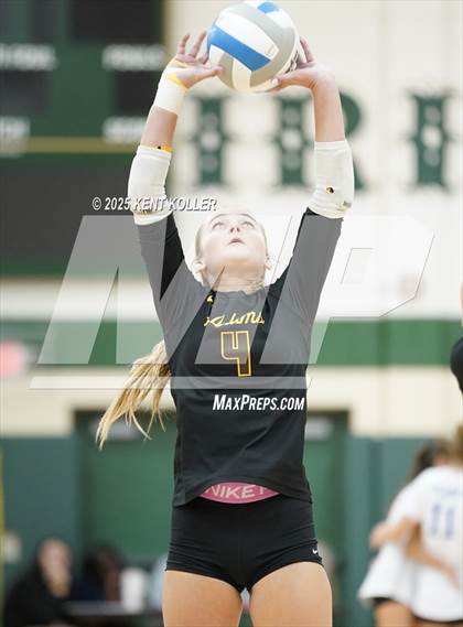 Thumbnail 3 in Notre Dame Prep vs. Adams (Notre Dame Prep Quad) photogallery.