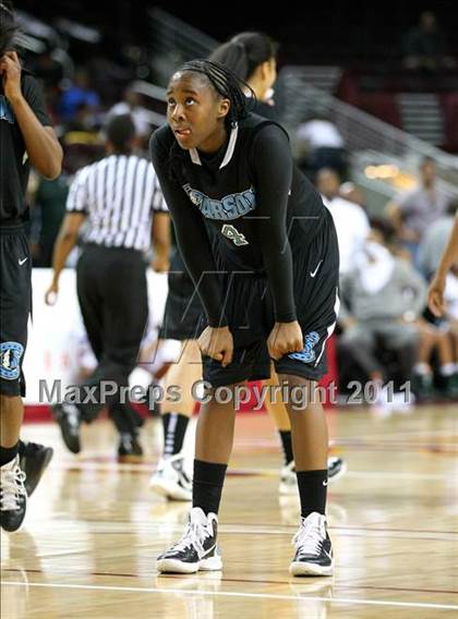 Thumbnail 2 in Narbonne vs. Carson (CIF LACS Final) photogallery.