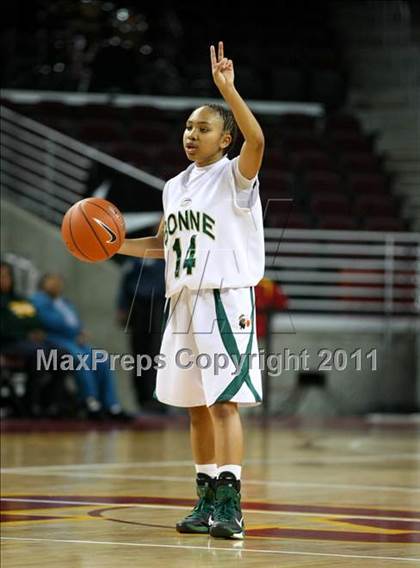 Thumbnail 1 in Narbonne vs. Carson (CIF LACS Final) photogallery.