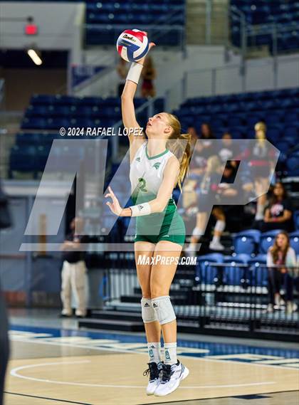 Thumbnail 1 in Stratford vs. Westside (UIL Volleyball 6A D2 Region 3 Bi-District) photogallery.
