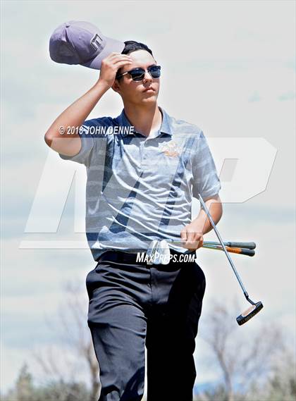 Thumbnail 3 in Taos Invitational photogallery.