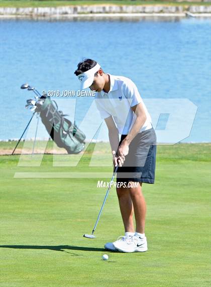 Thumbnail 3 in Taos Invitational photogallery.