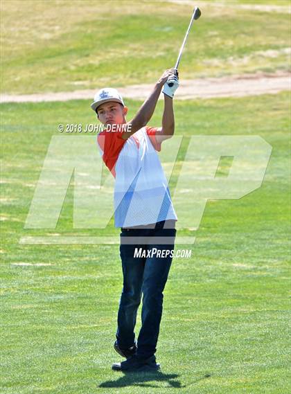 Thumbnail 1 in Taos Invitational photogallery.